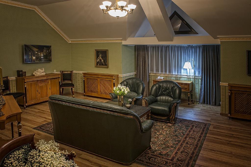 Hotel Pod Branou Bardejov Chambre photo